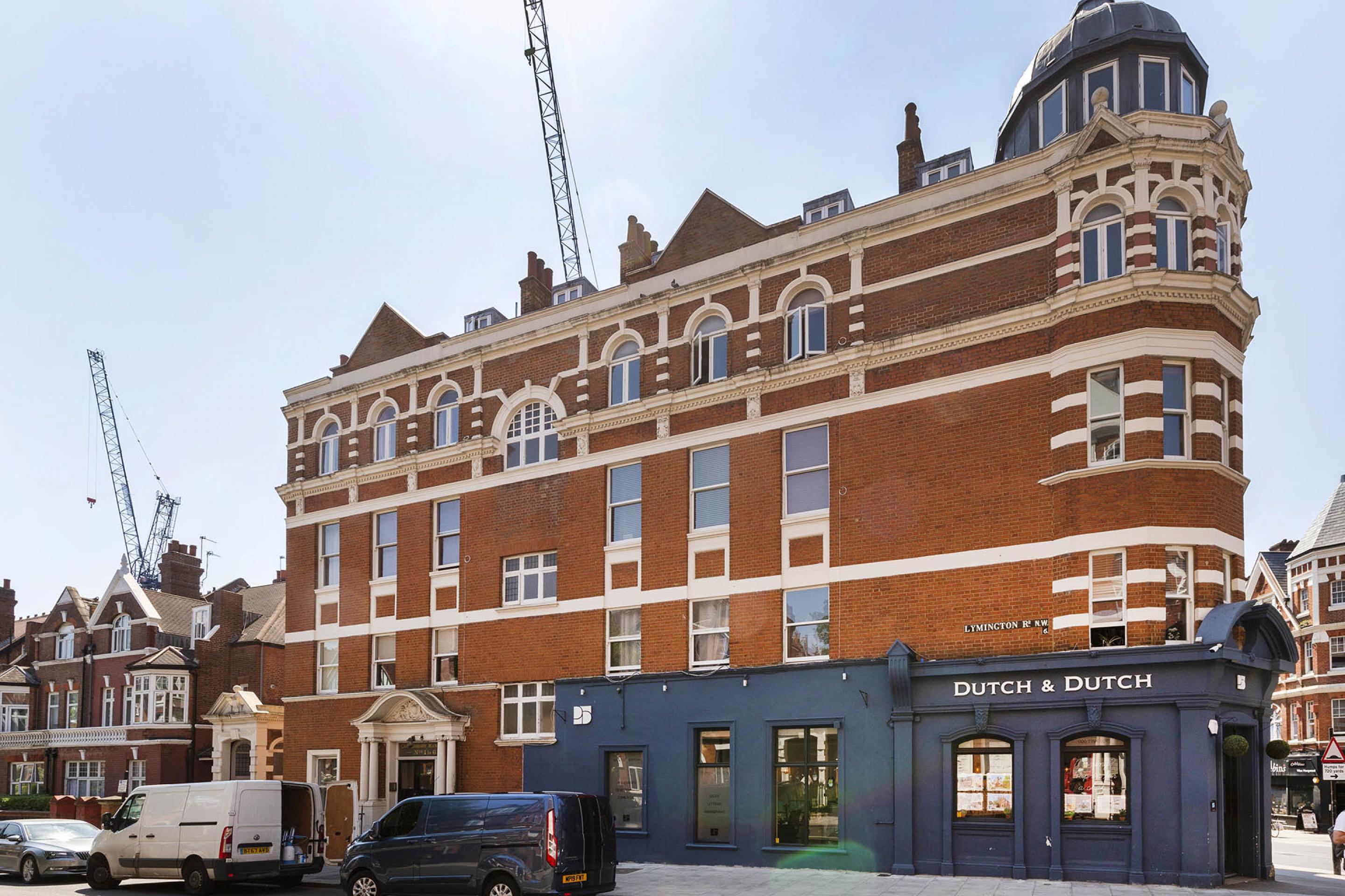 Stunning Apartment Lymington Road, West Hampstead NW6